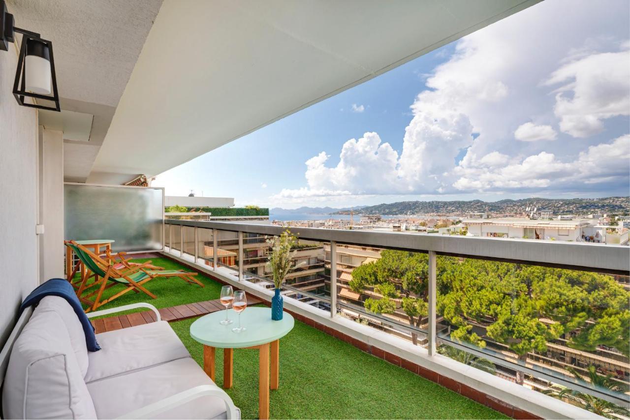 Coup de coeur! Vue mer! Terrasse dangle! Antibes Extérieur photo
