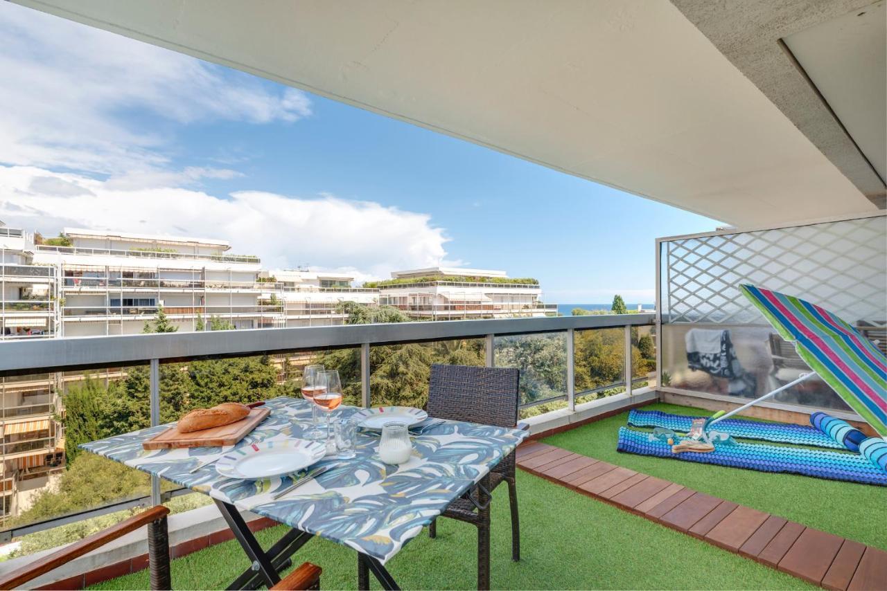 Coup de coeur! Vue mer! Terrasse dangle! Antibes Extérieur photo